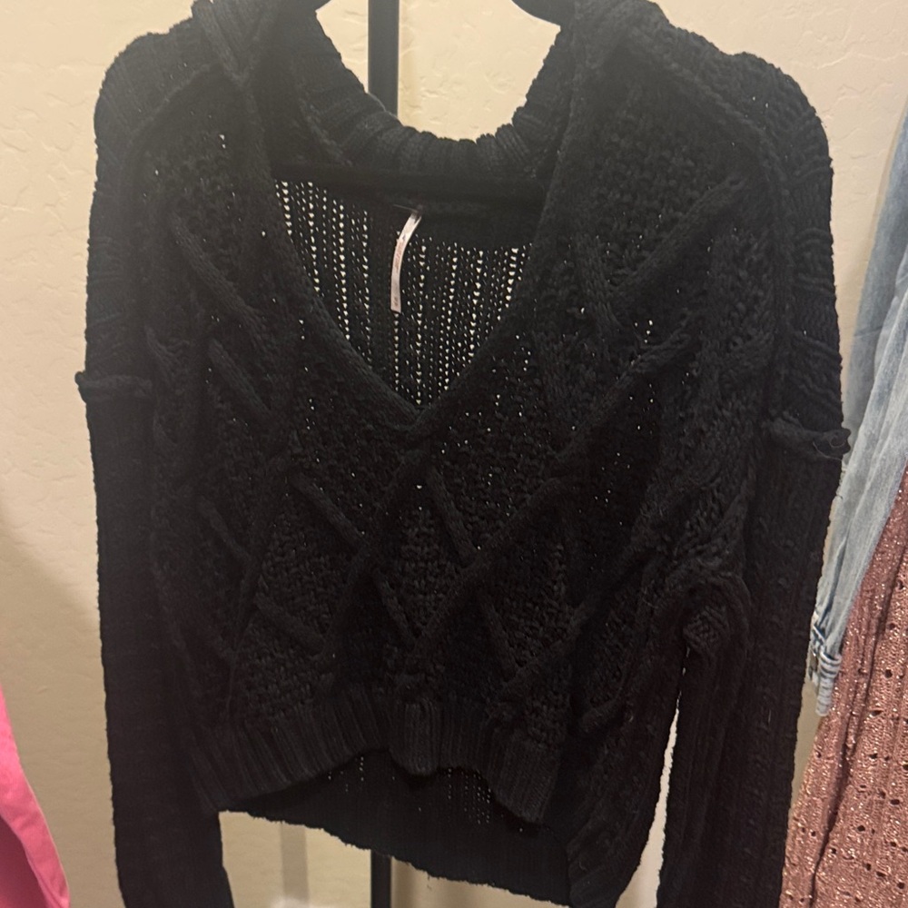 EUC Free People Traveler Cable Pullover - Picture 3 of 6